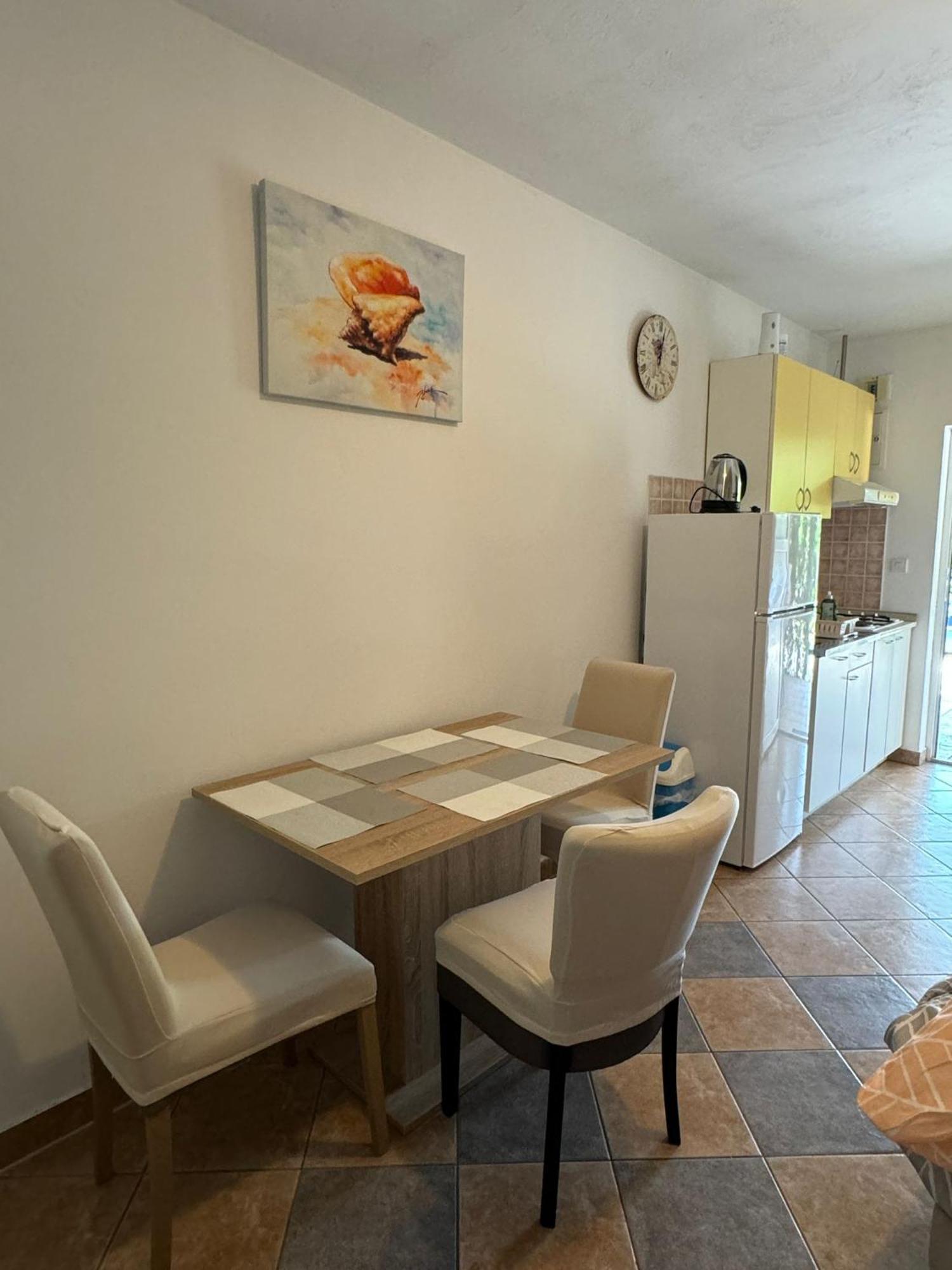 Mt Apartment